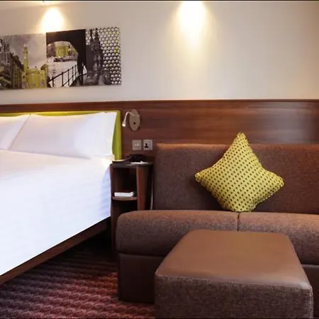 Hampton By Hilton Birmingham Broad Street-2
