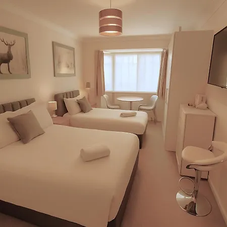 Cecil Court Hotel-3