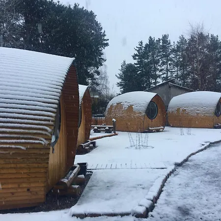 Eriskay Guest House And Aviemore Glamping-3