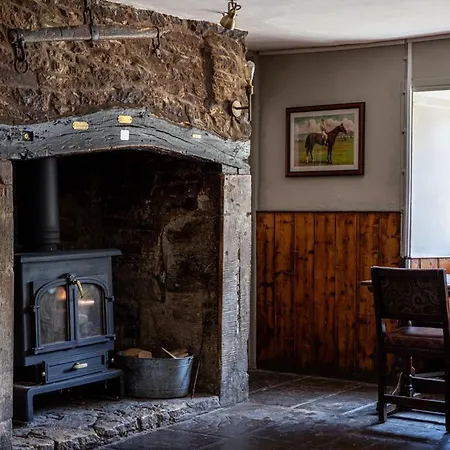 Bathurst Arms-3