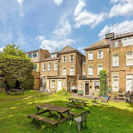Amhurst Hotel-3