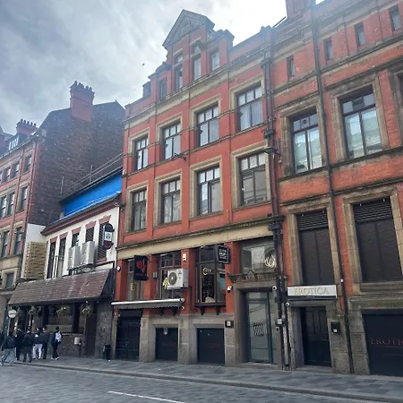 Eleanor Rigby Apts Stanley Street-2