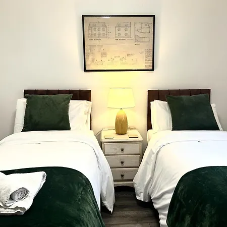 Guest And The City - Group Bookings-2