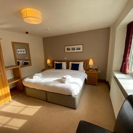 The Globe Inn-2
