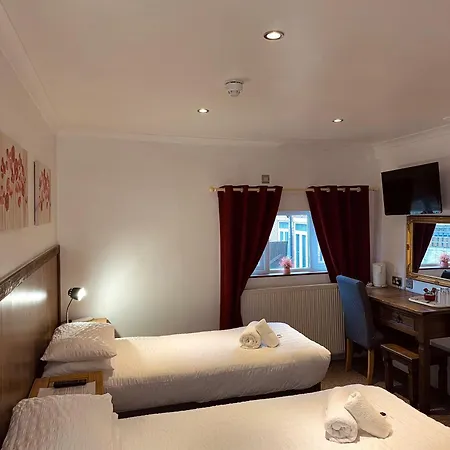 Riverside Hotel-3