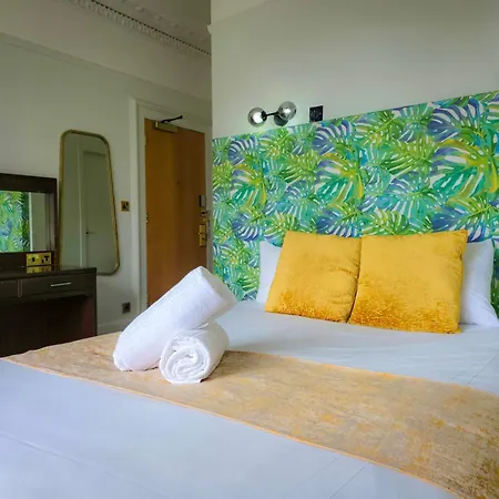 Lovat Hotel-2