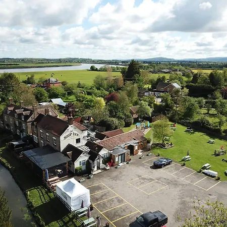 The Ship Inn - Self Catering Accommodation-2