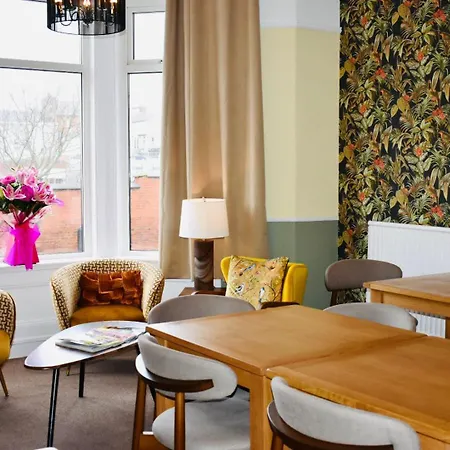 The Franklyn Hotel B&B-2