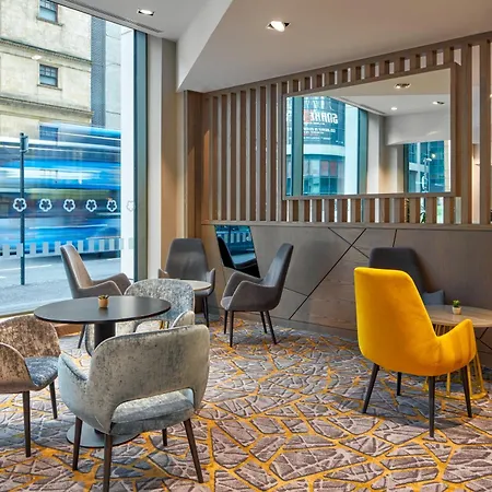 Maldron Hotel Glasgow City-3