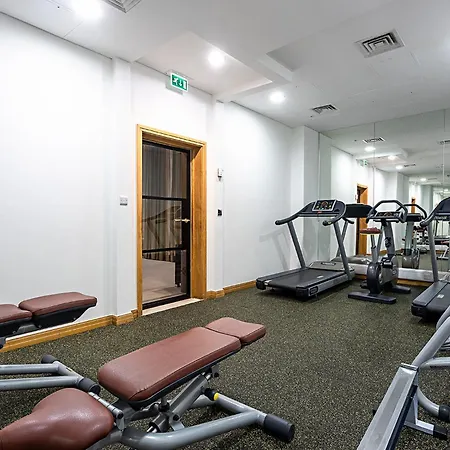 Pestana Chelsea Bridge Hotel & Spa-3