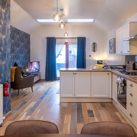 Luss Cottages At Glenview-2