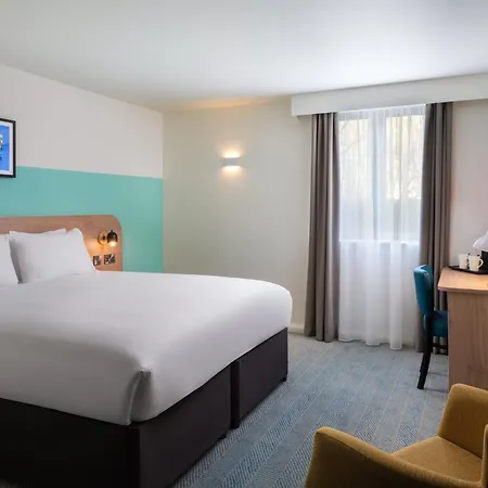 Garner Hotel Lincoln By Ihg-2