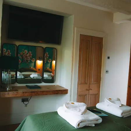 Bradleigh Lodge-2