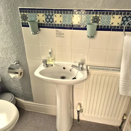 Barclay Guest House-2