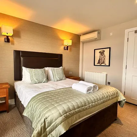 Goswell House Hotel Central Windsor-3