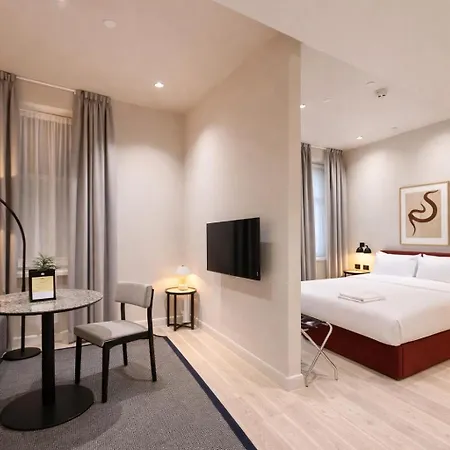 Vcity Suites At The Teacher-3