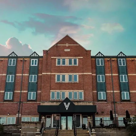 Village Hotel Birmingham Walsall-3