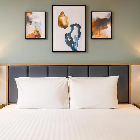 Delta Hotels By Marriott Milton Keynes-2