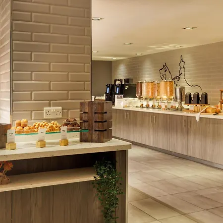 Doubletree By Hilton Glasgow Central-2