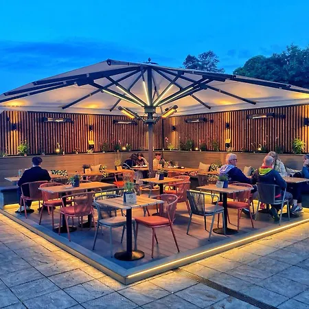 The Britannia Inn And Restaurant-3