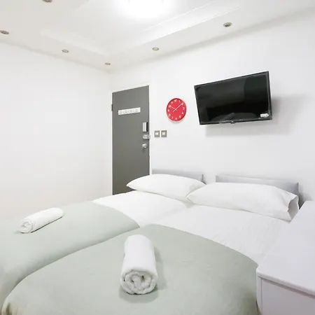 Eurostar Budget Rooms-2
