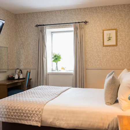 Best Western The Rose & Crown Hotel-3