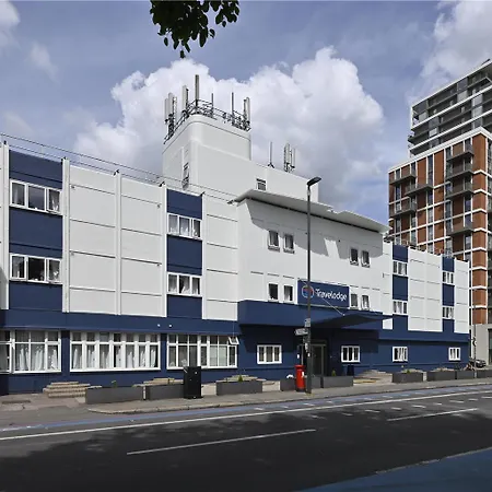 Travelodge London Battersea Hotel-2