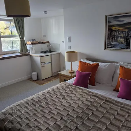 Ladysmith Guest House-3