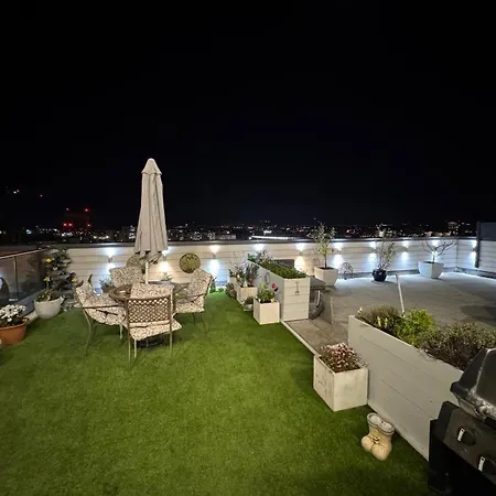 James Clow Bed & Breakfast & Apartments-2