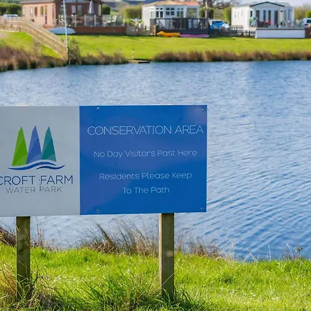 Croft Farm Water Park-2