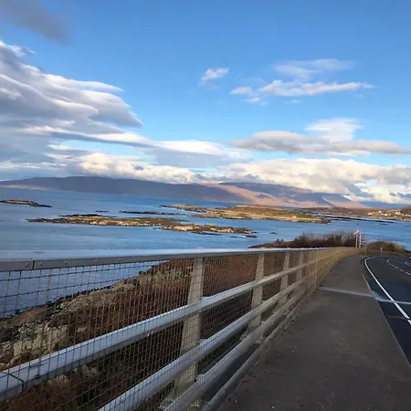 Feochan Portree-2