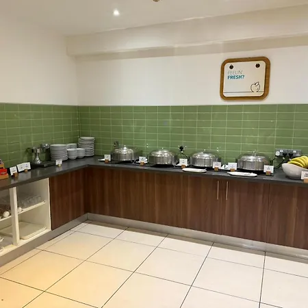 Holiday Inn Express Wakefield By Ihg-3