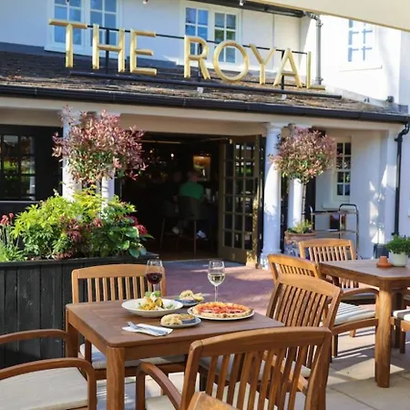 The Royal Foresters, Ascot, Berkshire - Acorn Pubs-3