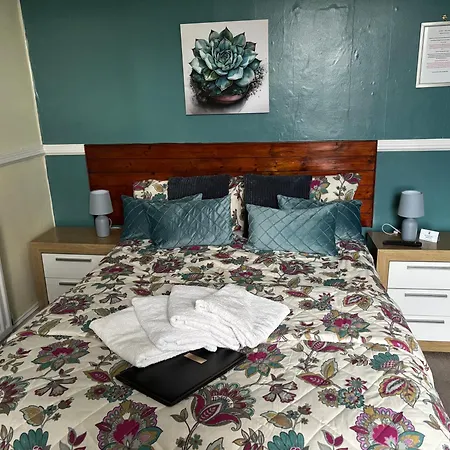 Weybourne Guest House-2