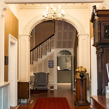 Farington Lodge Hotel-3