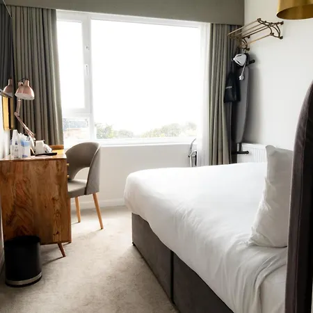Queens Hotel & Spa Bournemouth-3