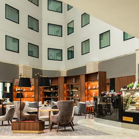 Crowne Plaza London Heathrow T4 By Ihg-2
