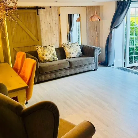 Deighton Lodge-2