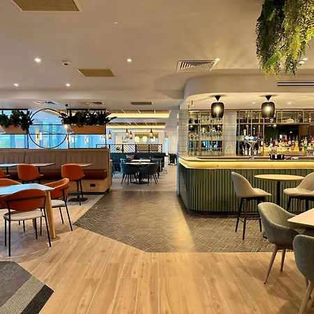 Holiday Inn London Luton North-2