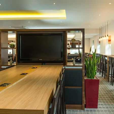 Holiday Inn Express Bristol Filton By Ihg-2