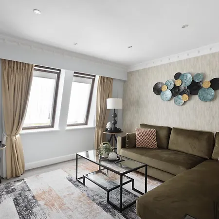 Mayfair House-2