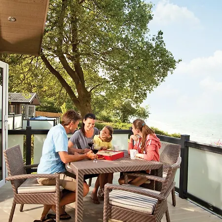Woodside Coastal Retreat-3