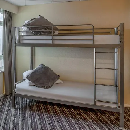 The Grand Burstin Hotel-2