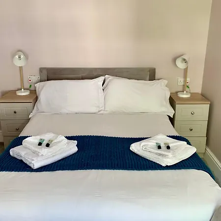 Seaclyffe Hotel Ltd-3