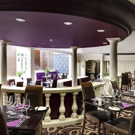 Mercure Dartford Brands Hatch Hotel & Spa-3