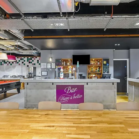 Ibis Styles Glasgow Centre George Square-3