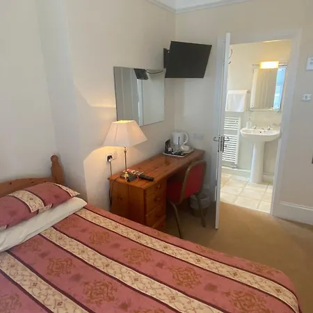Landguard Lodge-2