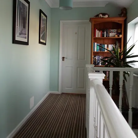 Guston Guest House-3
