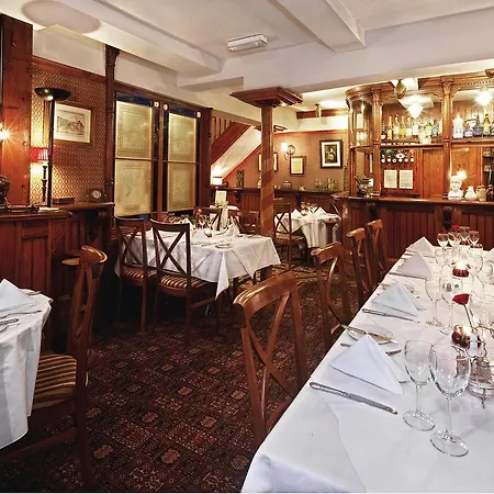 Hodgkinsons Hotel Matlock Bath-2