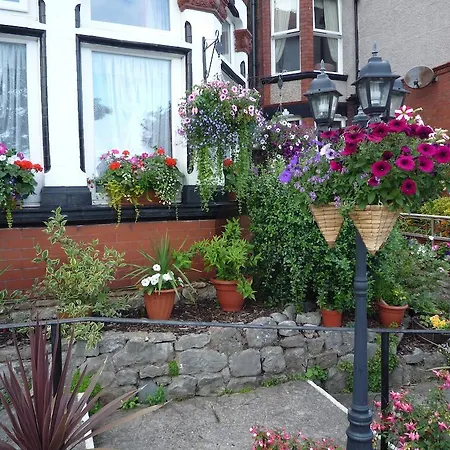 Whitehall Guest House-2